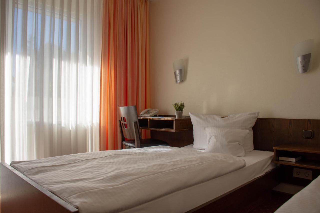 Hotel Restaurant Rothkopf Euskirchen Εξωτερικό φωτογραφία